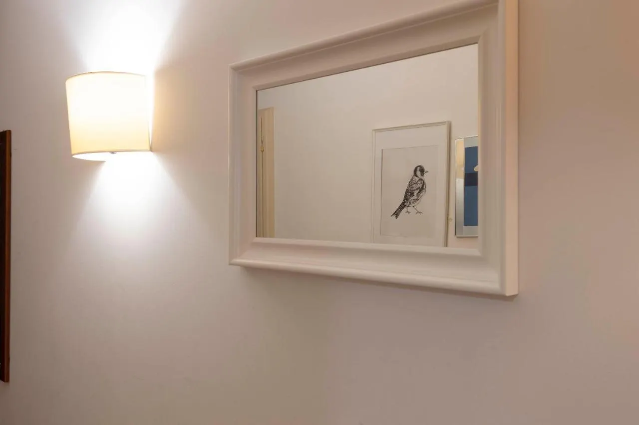 Ponte Vecchio Prestige Apartment Florence