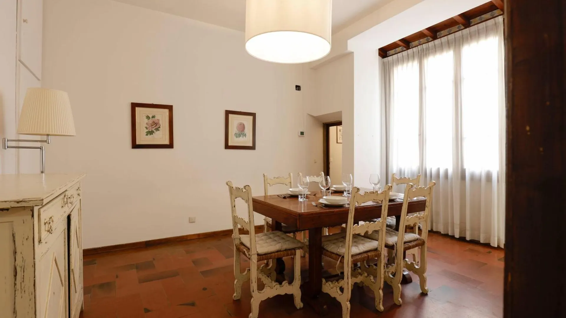 Ponte Vecchio Prestige Apartment Florence